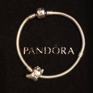 PANDORA Christmas stocking charm !